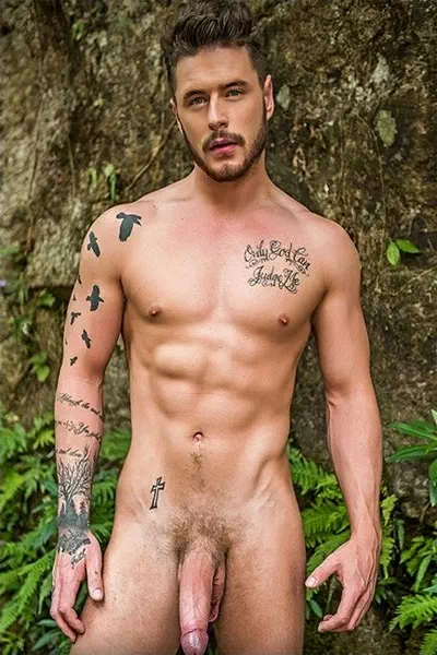 Josh-Moore.webp