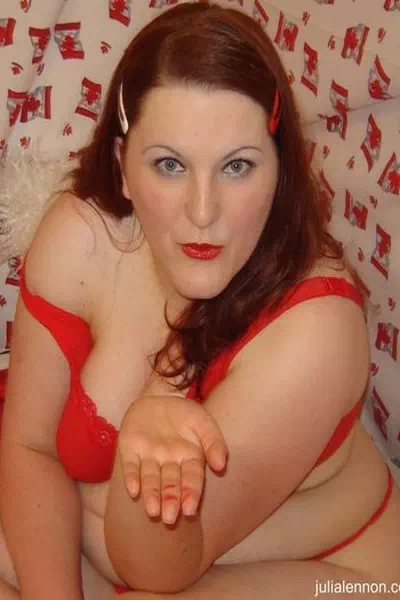 Julia Lennon – miniatura