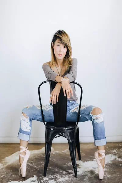 Julie Zhan – miniatura