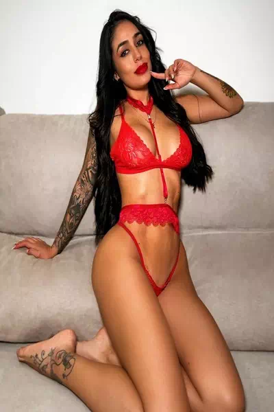 Karen Gomez – miniatura