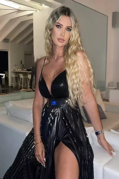 Kat Nova – miniatura