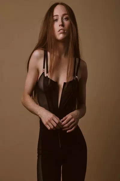 Kaya Laura Turner – miniatura