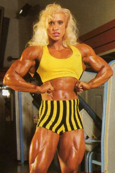 Kim Chizevsky-Nicholls – miniatura