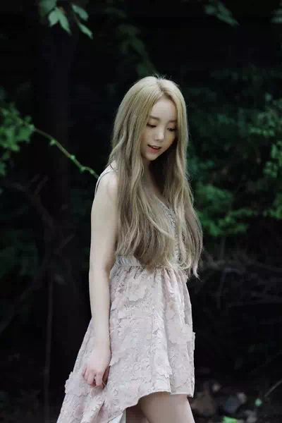 Kim Ji-Yeon – miniatura