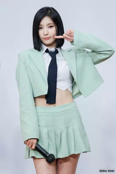 Kim So-hee – miniatura