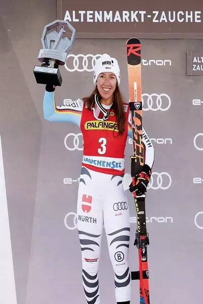 Kira Weidle – miniatura