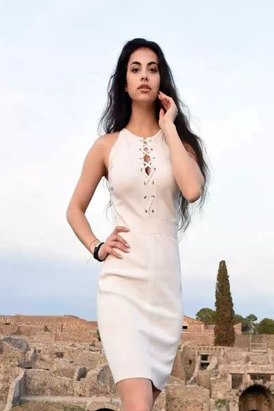 Lada Akimova – miniatura