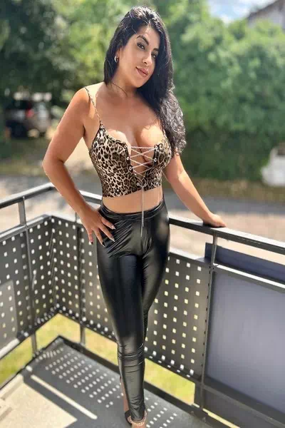 Lady Ayse – miniatura