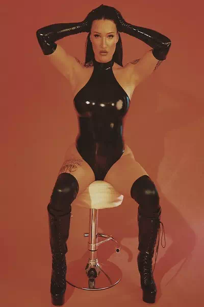 Lady Slaya – miniatura