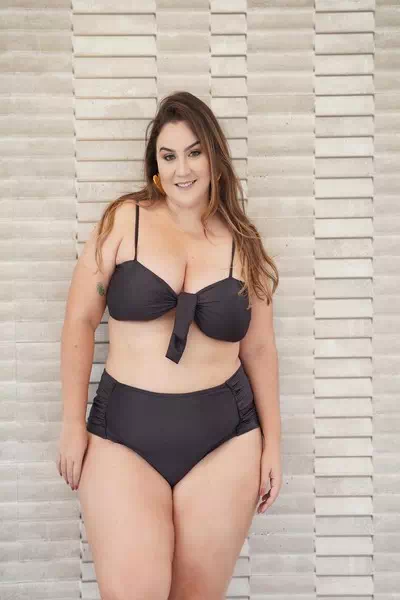 Larah Manoukian – miniatura