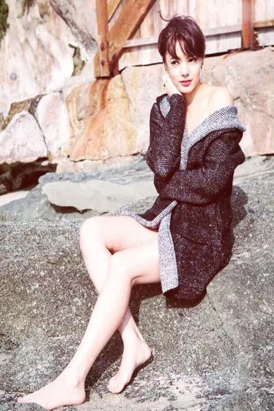 Laura Glavan – miniatura