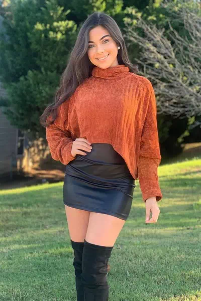 Laura Issela – miniatura