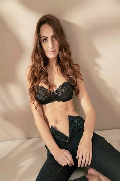 Laura Tanguy – miniatura