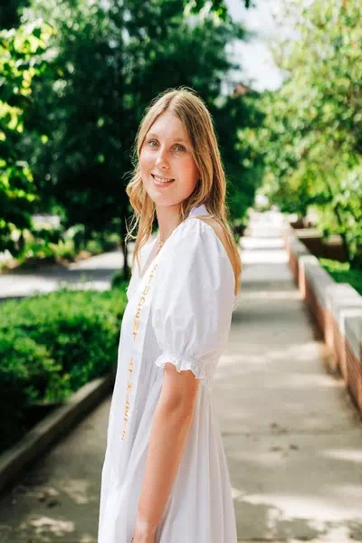 Lauren Wetherell – miniatura