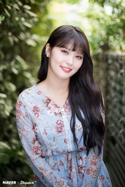 Lee AhIn – miniatura