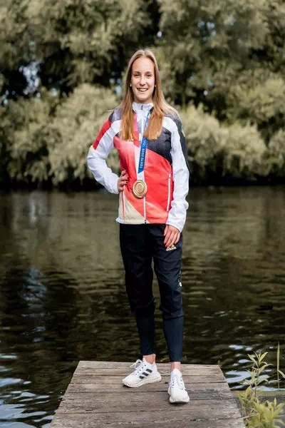 Lena Hentschel – miniatura