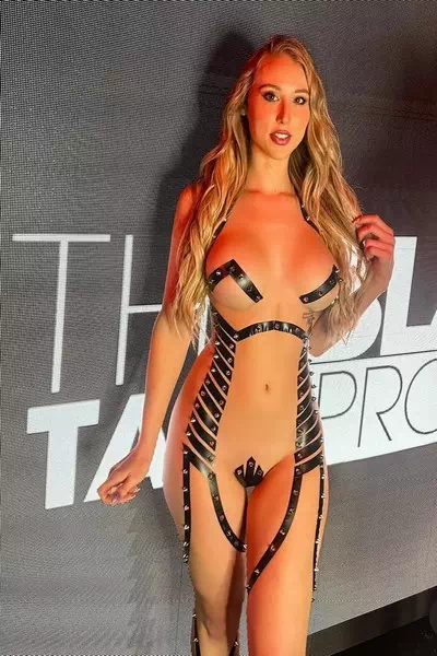 Lexi Bri – miniatura