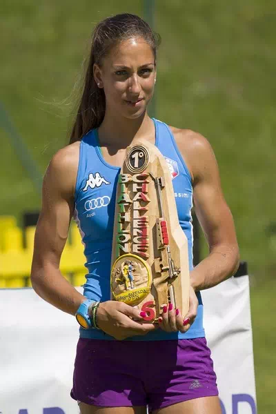 Lisa Vittozzi – miniatura