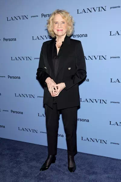 Liv Ullmann – miniatura