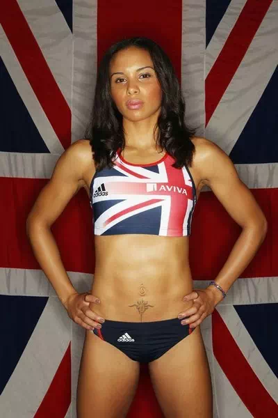 Louise Hazel – miniatura