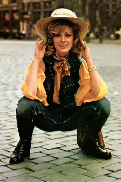 Maggi Burton – miniatura