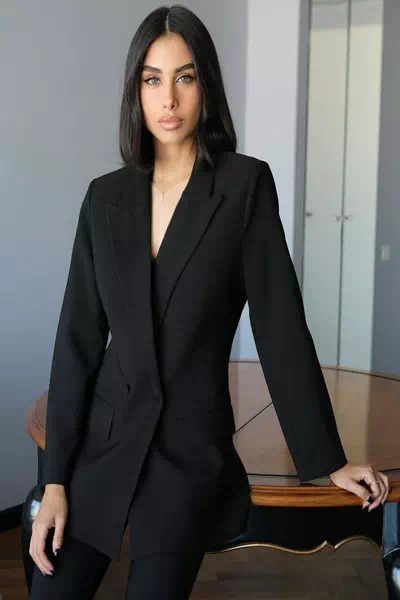 Maggie Tabibi – miniatura