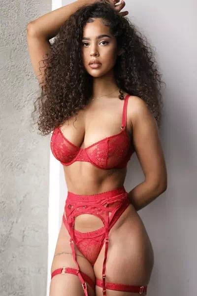 Malaika Terry – dzisiejszy solenizant