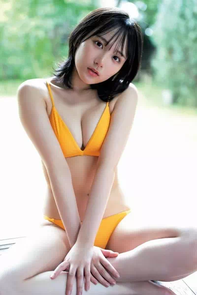 Manaka Taguchi – miniatura