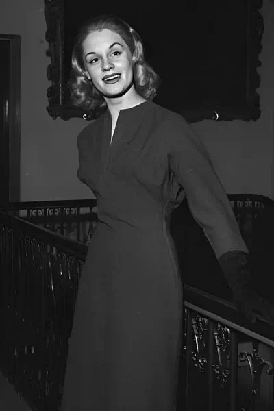 Mary Ure – miniatura