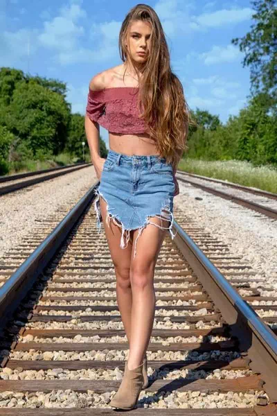 Meagan Exline – miniatura