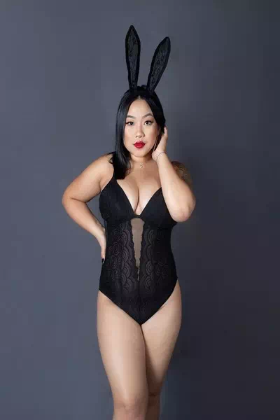 Mee Ci Wang – miniatura