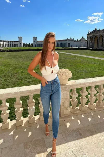 Minela Iljazovic – dzisiejszy solenizant