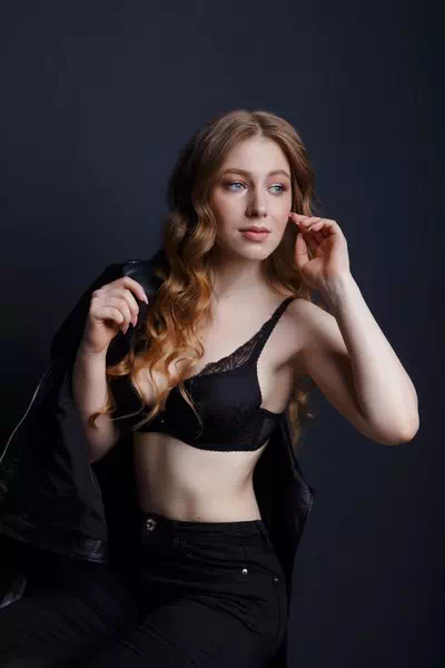 Miya Blein – miniatura