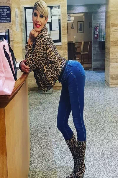 Monica Farro – miniatura