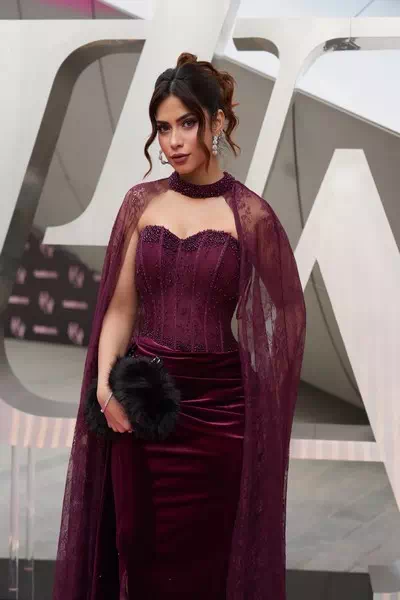 Nagma Mirajkar – miniatura