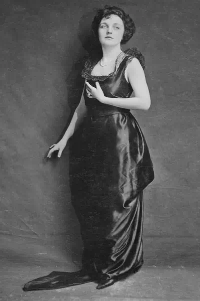 Naomi Childers – miniatura