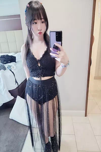 Natsumiii – miniatura