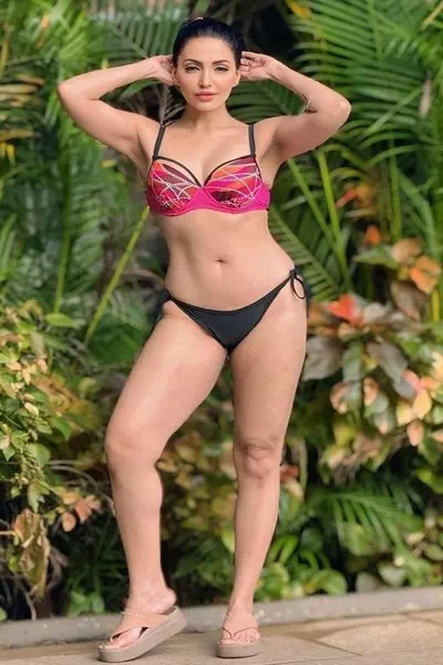 Navina Bole – miniatura