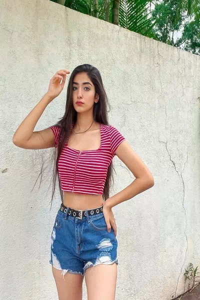 Nazila Sitaishi – miniatura