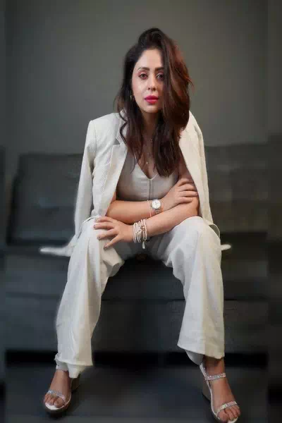 Neha Sargam – miniatura