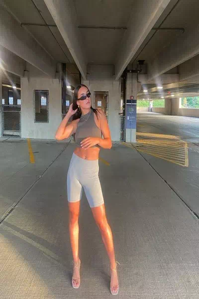 Nika Muhl – miniatura