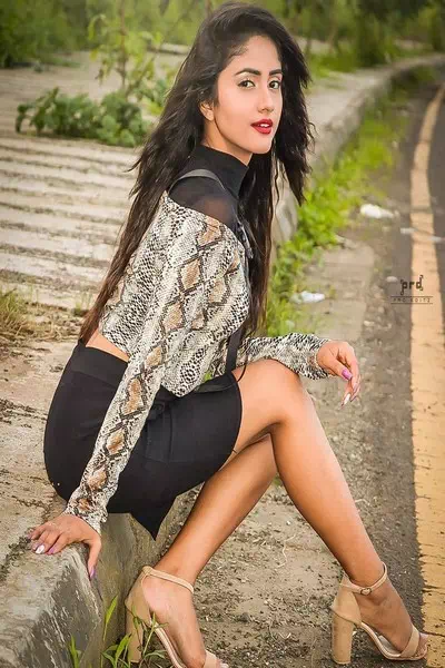 Nisha Guragain – miniatura