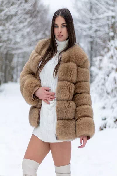 Nora Sahinpasic – miniatura