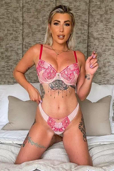 Olivia Buckland – miniatura