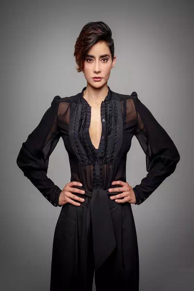 Paola Nunez – miniatura