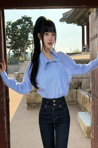 Park Si-eun – miniatura