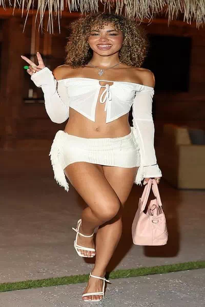 Pauline Luddie Brown – miniatura