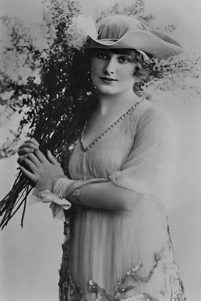 Peggy Kurton – miniatura