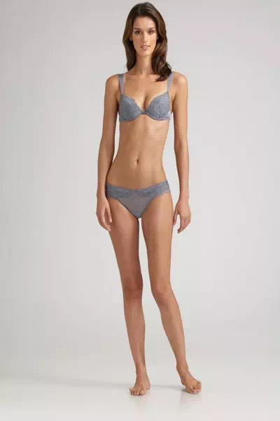 Petra Kvapilova – miniatura