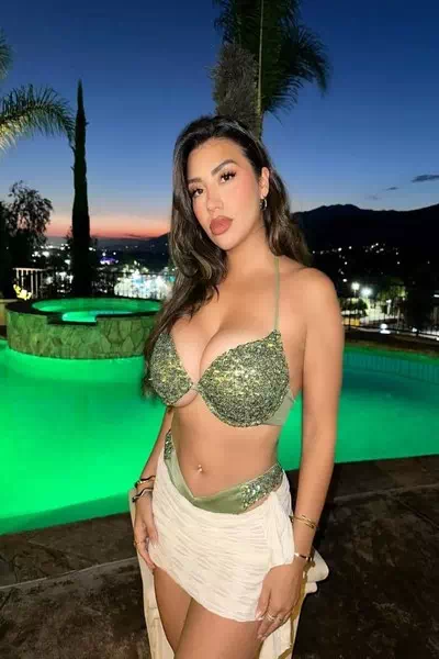 Priscilla Stephanie – miniatura